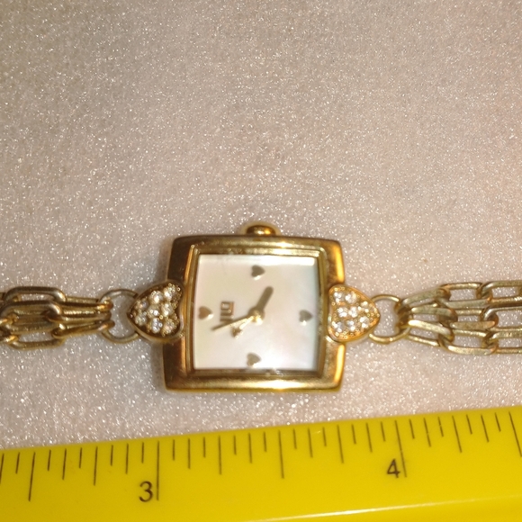 Woman's watch - Picture 4 of 7